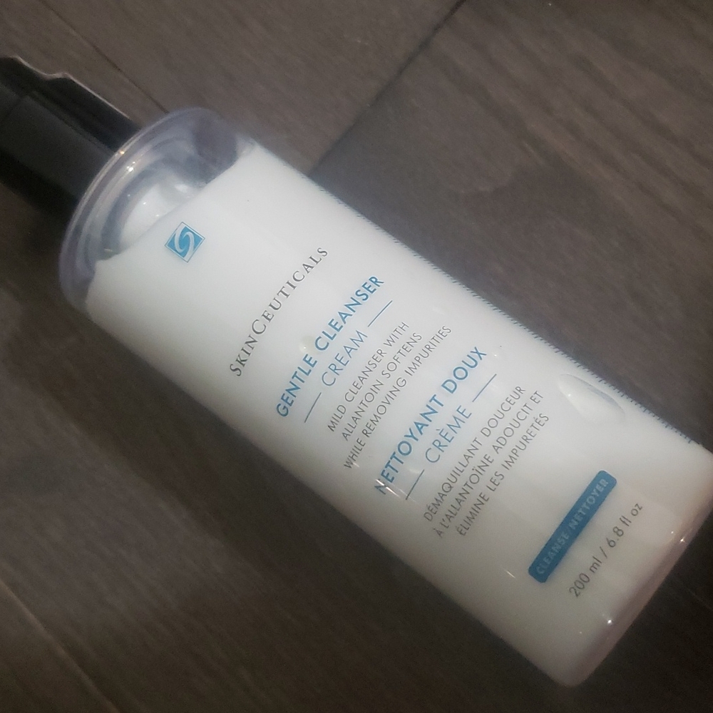 Skinceuticals gentle Cleanser cream